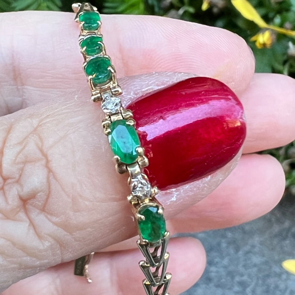 VINTAGE 10K YELLOW GOLD OVAL CUT EMERALDS & DIAMOND BRACELET UNIQUE LINK CHAIN